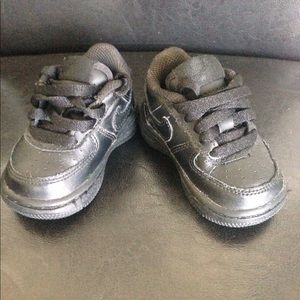 Infant sneakers